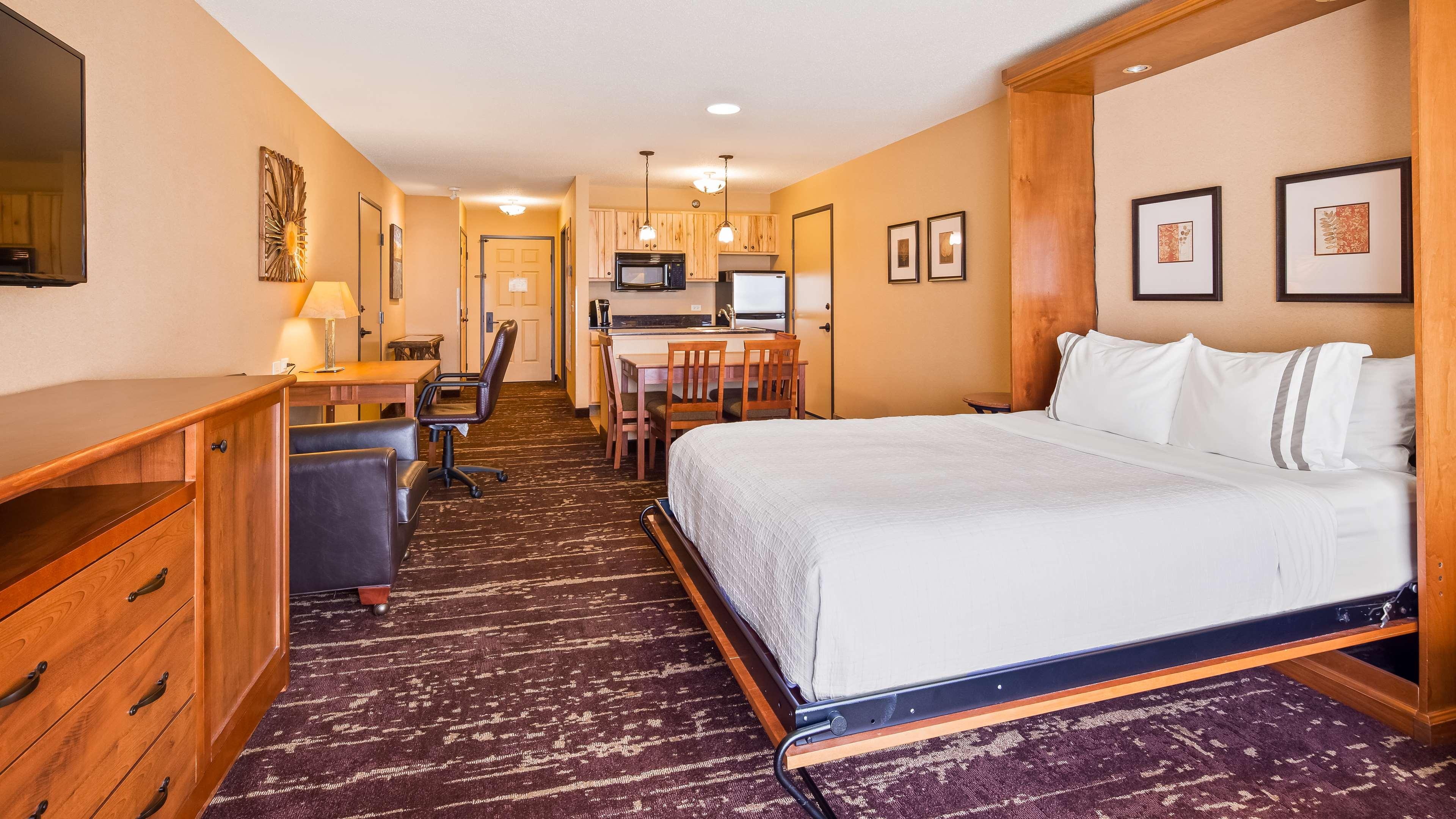 Best Western Premier The Lodge On Lake Detroit Detroit Lakes Exteriör bild