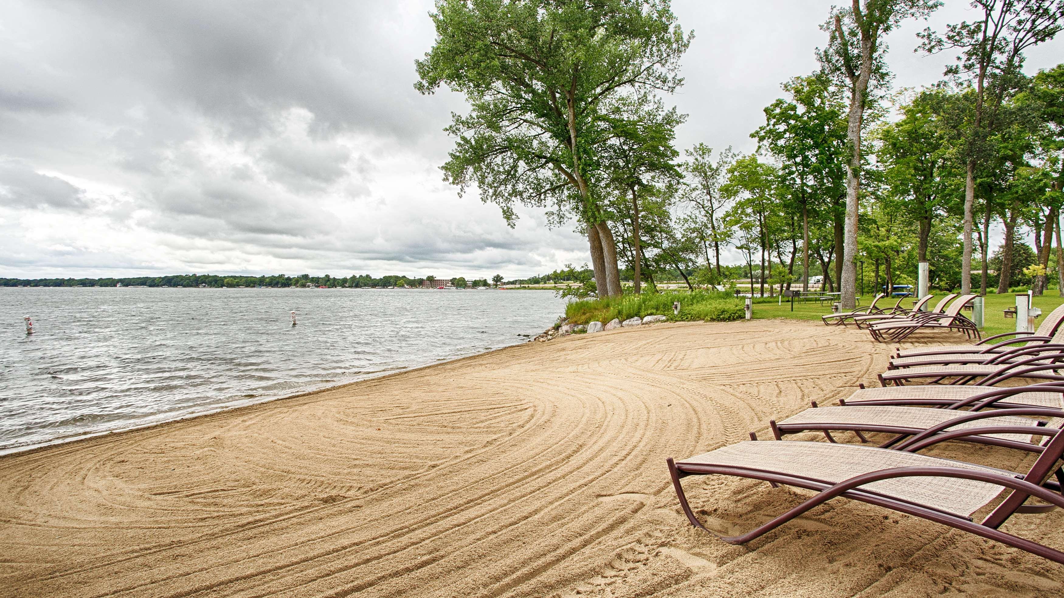 Best Western Premier The Lodge On Lake Detroit Detroit Lakes Exteriör bild