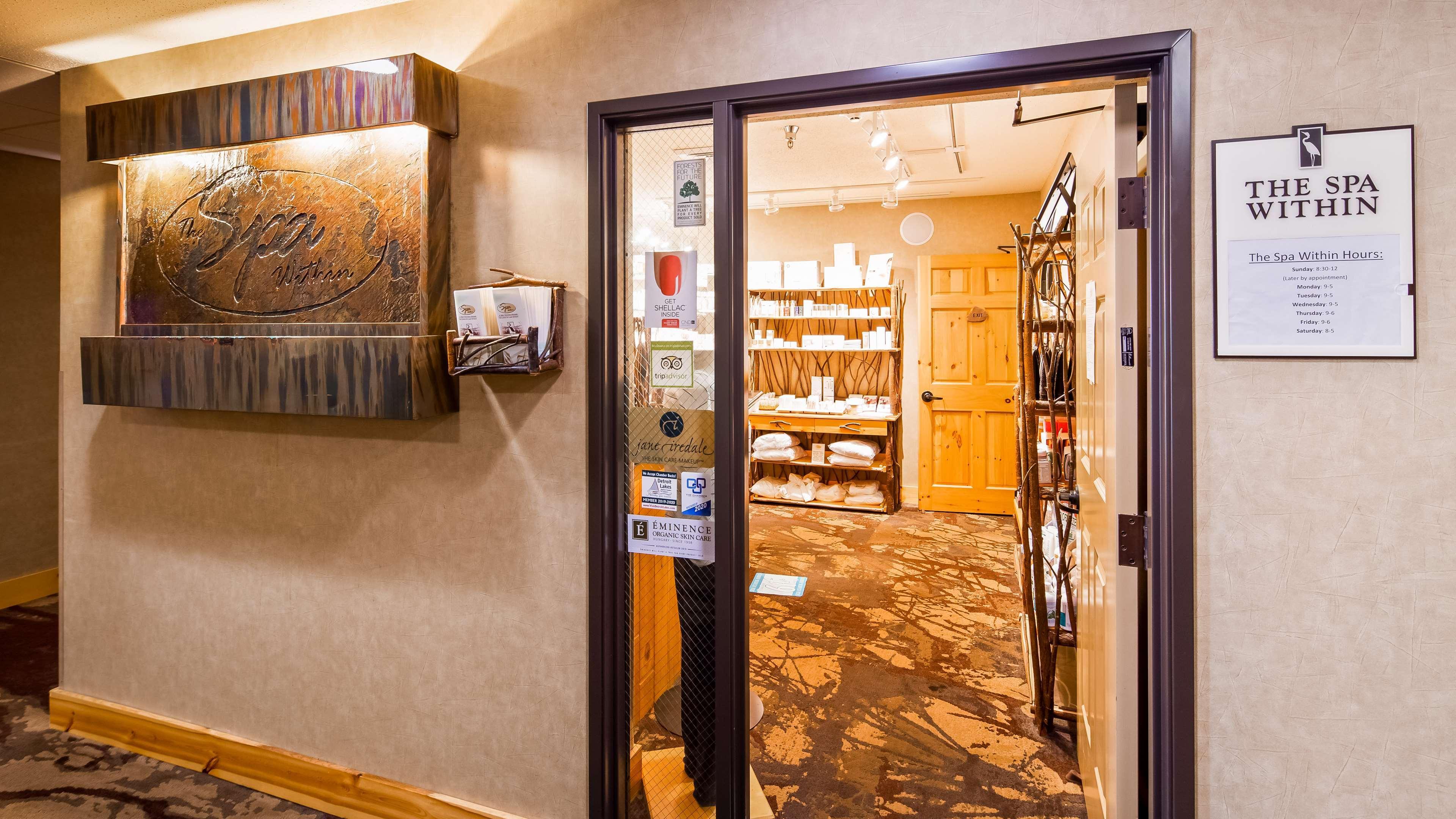 Best Western Premier The Lodge On Lake Detroit Detroit Lakes Exteriör bild