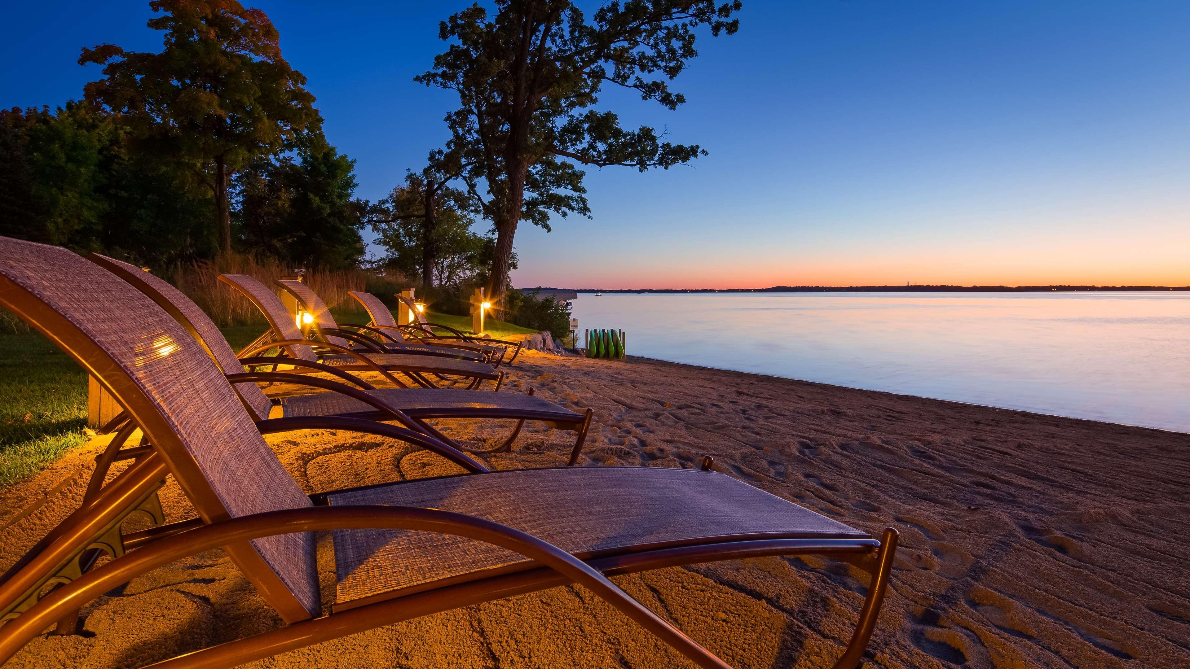 Best Western Premier The Lodge On Lake Detroit Detroit Lakes Exteriör bild